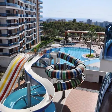 Azura Park * אלאניה